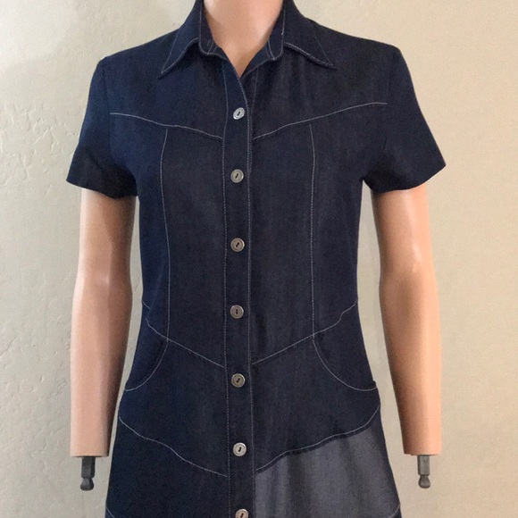 Like new buttons down Dress - Picture 2 of 8